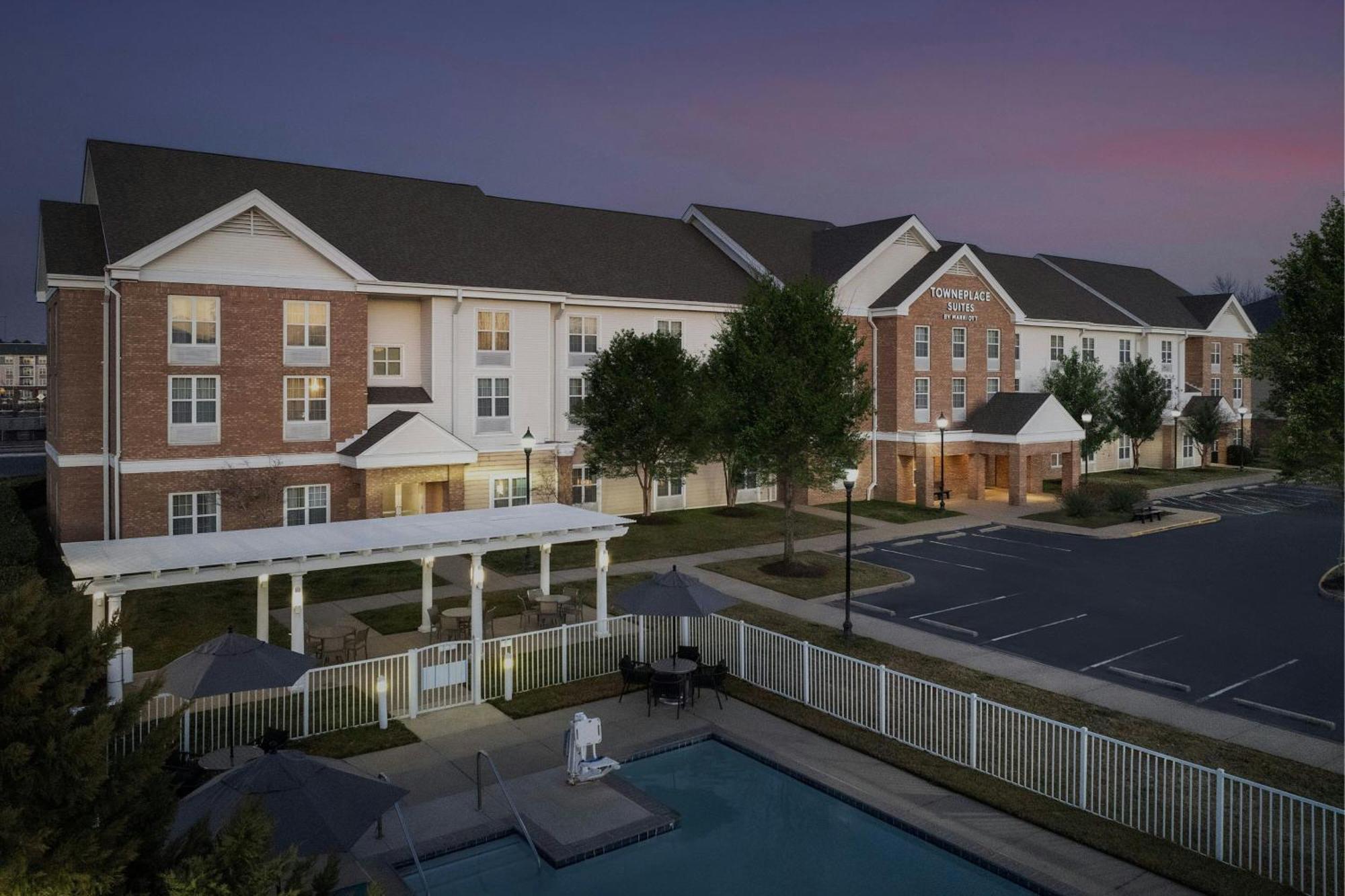 Towneplace Suites Suffolk Chesapeake Extérieur photo